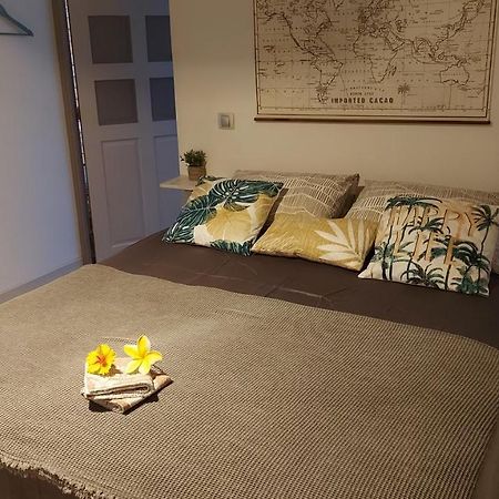 Studio Vaimiti Pour 2 Personnes Vue Mer Et Moorea Faaa Екстер'єр фото