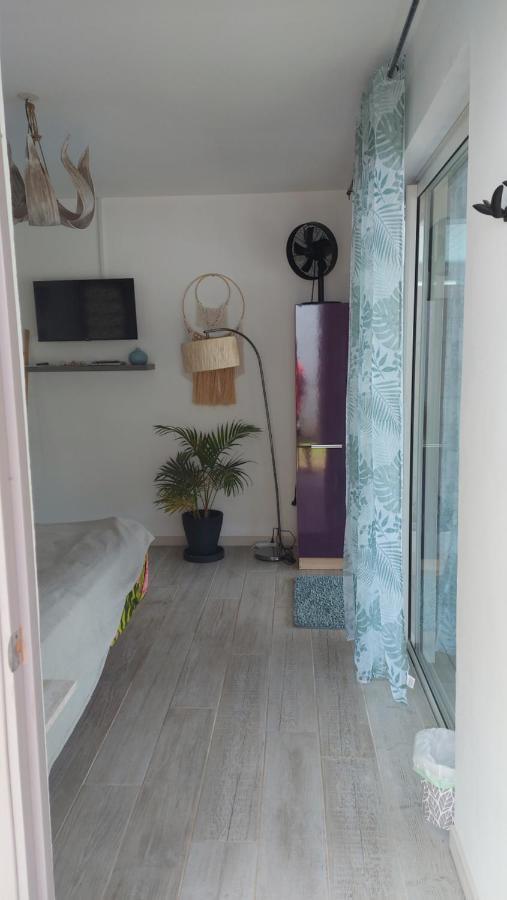 Studio Vaimiti Pour 2 Personnes Vue Mer Et Moorea Faaa Екстер'єр фото
