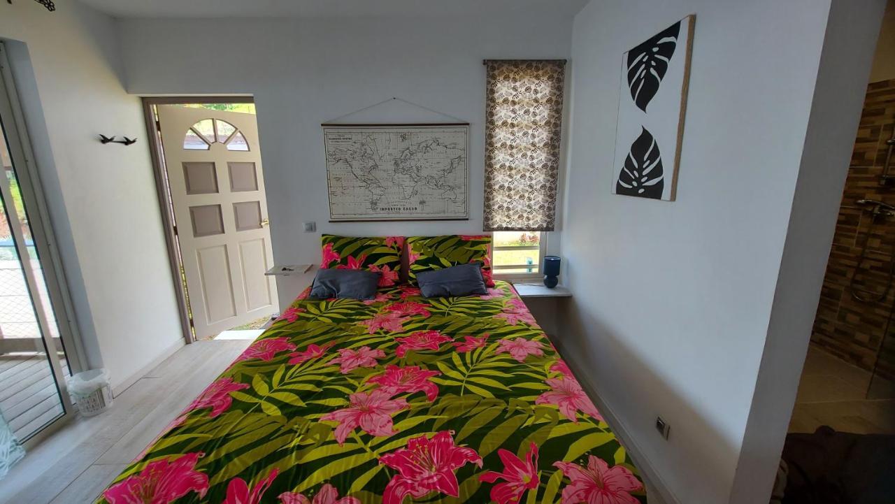 Studio Vaimiti Pour 2 Personnes Vue Mer Et Moorea Faaa Екстер'єр фото