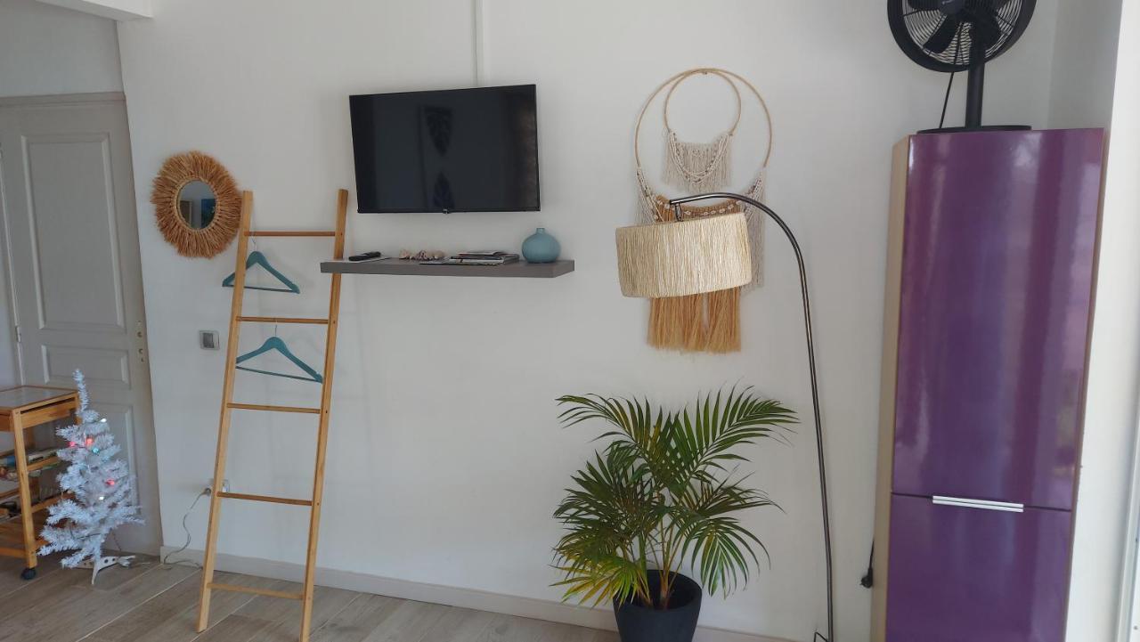 Studio Vaimiti Pour 2 Personnes Vue Mer Et Moorea Faaa Екстер'єр фото